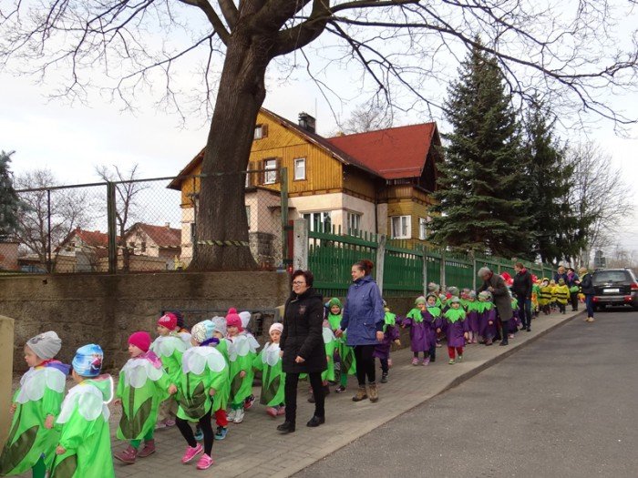 przedszkolaki-z-haabay-witay-wiosne-foto-67933