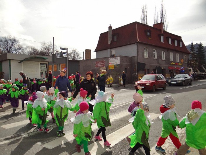 przedszkolaki-z-haabay-witay-wiosne-foto-67933