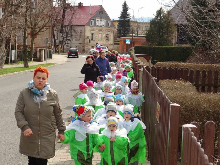 przedszkolaki-z-haabay-witay-wiosne-foto-67933