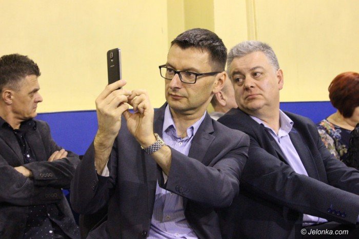 nagy-zwrot-akcji-w-sprawie-sieci-szko-foto-67935