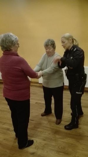 spotkanie-z-cyklu-bezpieczna-w-swojej-gminie-foto-67944