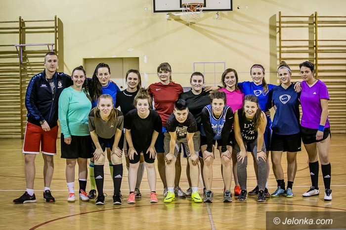 drugi-kobiecy-klub-pikarski-chca-do-ligi-foto-67948