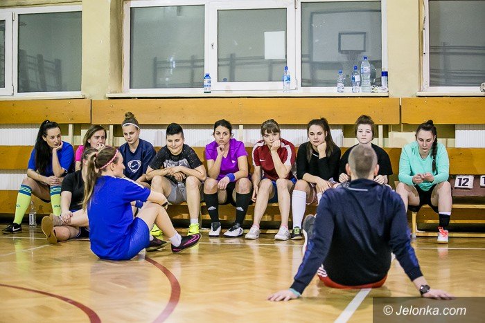 drugi-kobiecy-klub-pikarski-chca-do-ligi-foto-67948