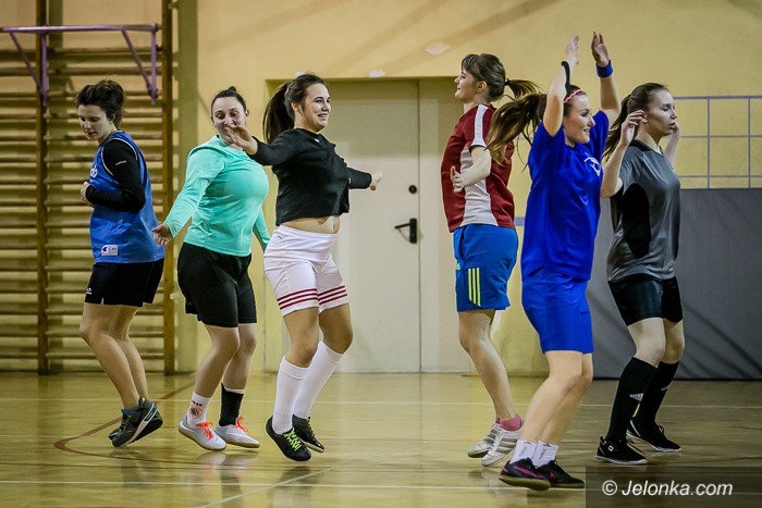 drugi-kobiecy-klub-pikarski-chca-do-ligi-foto-67948