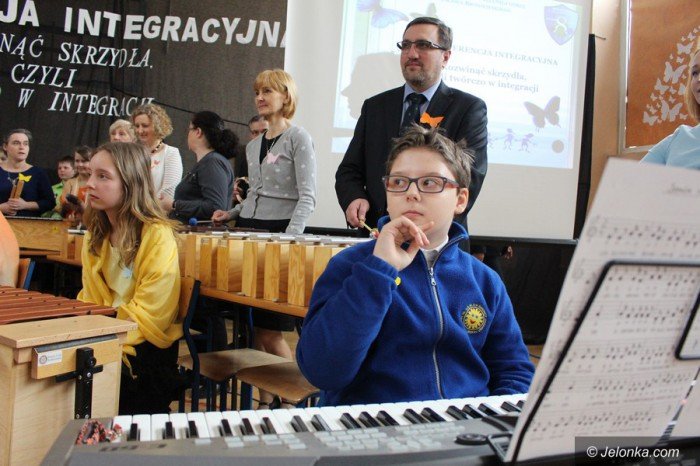 integracja-i-artystyczna-wspopraca-osemek-foto-67950