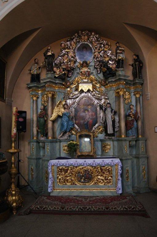 Ołtarz świętej Anny Samotrzeciej