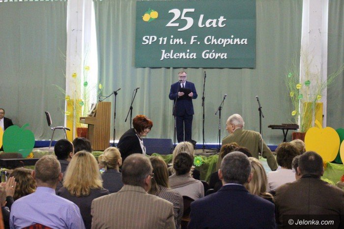 najwieksza-szkoa-ma-juz-25-lat-foto-67966
