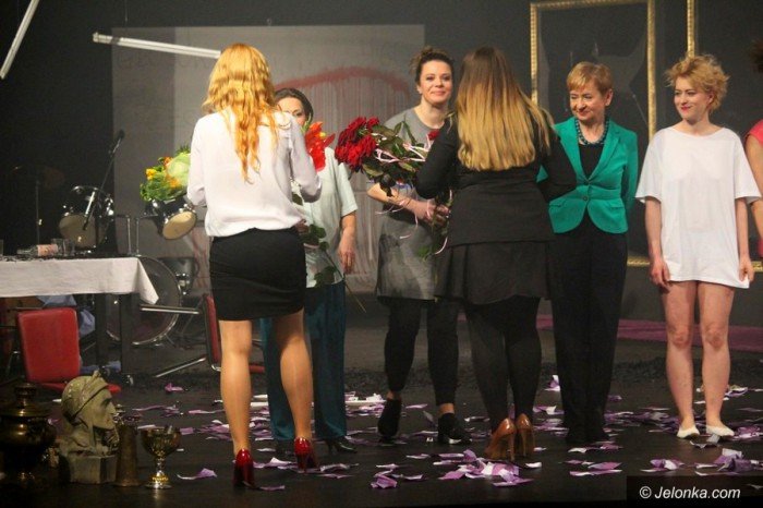 niezwyka-premiera-trudnej-lektury-foto-67968
