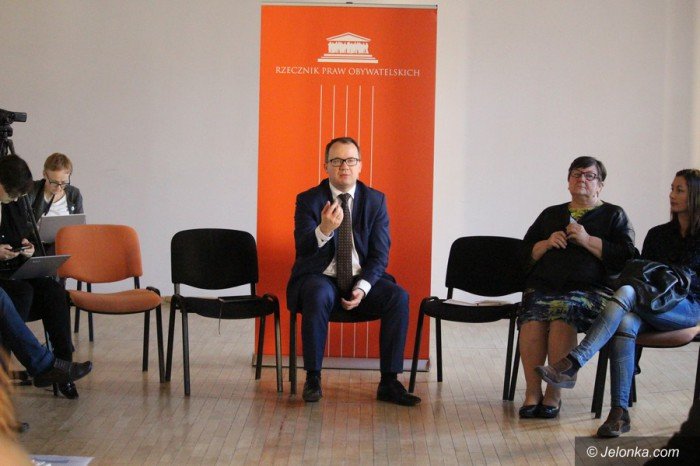 adam-bodnar-spotka-sie-z-trzecim-sektorem-foto-67996