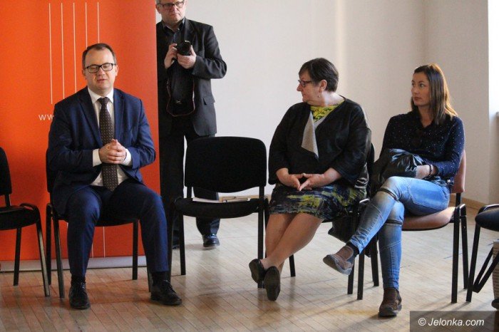 adam-bodnar-spotka-sie-z-trzecim-sektorem-foto-67996
