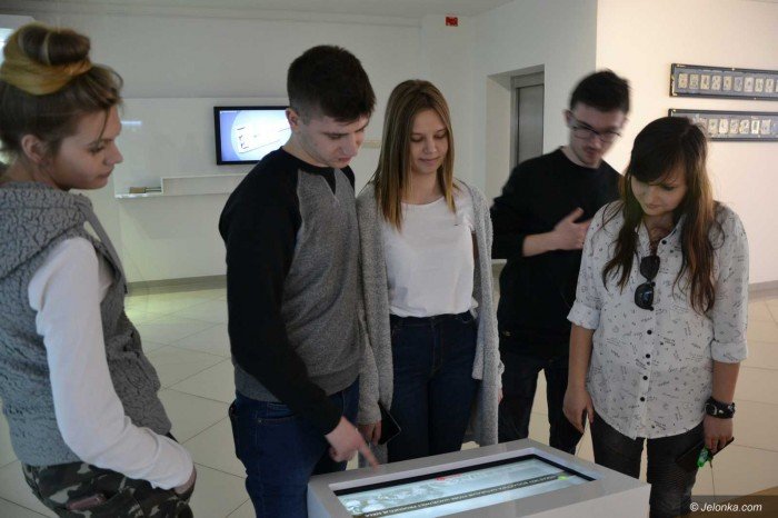studenci-dziennikarstwa-poznawali-historie-regionu-foto-68011