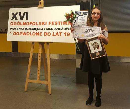 nagroda-dla-natalii-stich-z-mdk-foto-68020