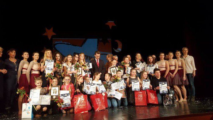 nagroda-dla-natalii-stich-z-mdk-foto-68020