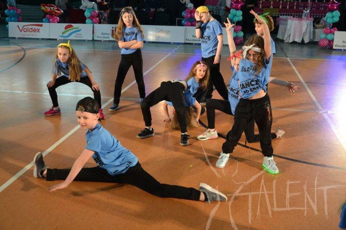 dzieci-z-no-name-dance-studio-zachwyciy-foto-68029