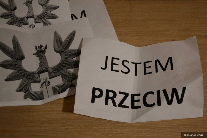 pomnik-ofiar-rzezi-woynskiej-w-jeleniej-gorze-foto-68036