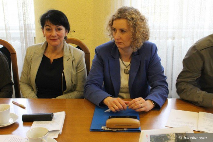 komisja-oswiaty-wydaa-opinie-foto-68040