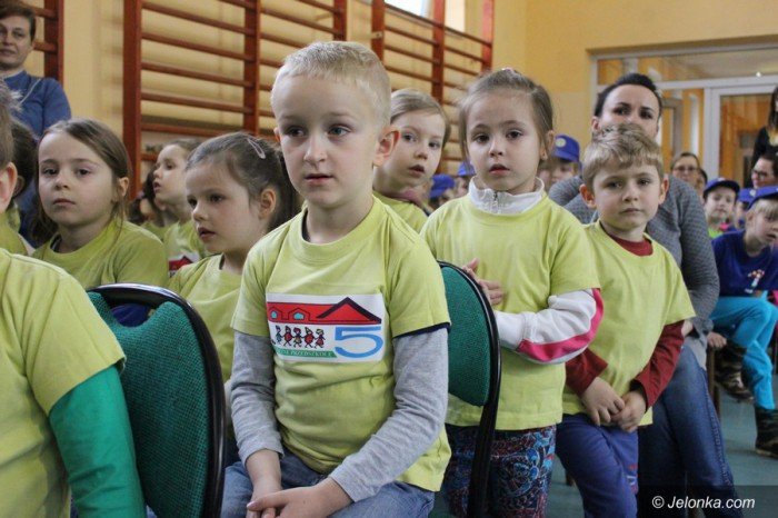przedszkolaki-w-sp7-z-tworczoscia-matematyczna-foto-68049