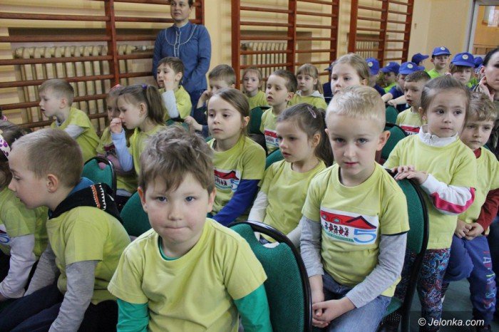przedszkolaki-w-sp7-z-tworczoscia-matematyczna-foto-68049