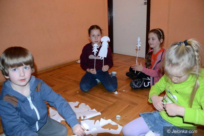 czarny-teatr-w-odk-niezwyke-warsztaty-dla-dzieci-foto-68063