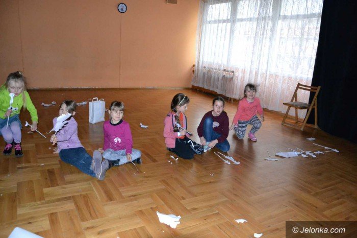 czarny-teatr-w-odk-niezwyke-warsztaty-dla-dzieci-foto-68063