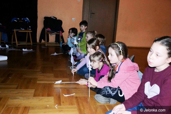 czarny-teatr-w-odk-niezwyke-warsztaty-dla-dzieci-foto-68063