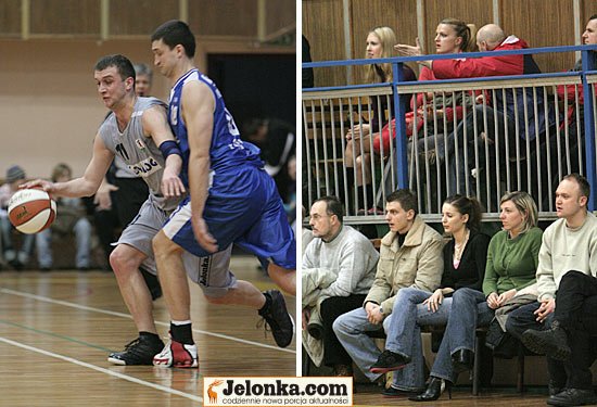 Lider Sudetów Piotr Kozyra (po lewej) oraz obserwujące mecz koszykarki AZS KK - Małgorzata Myćka i Monika Krawczyszyn-Samiec (na górze po prawej).