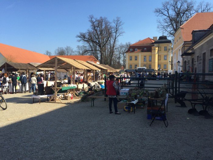 trwa-kiermasz-wielkanocny-w-omnicy-foto-68077