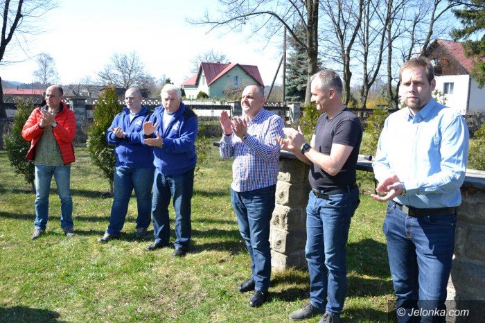 wysprzatali-10-km-bobru-wyniesli-mnostwo-smieci-foto-68090