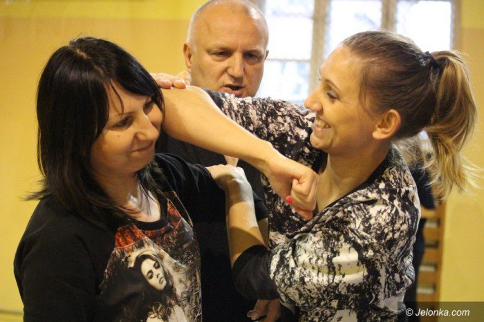 panie-trenuja-zeby-czuc-sie-bezpieczniej-foto-68122