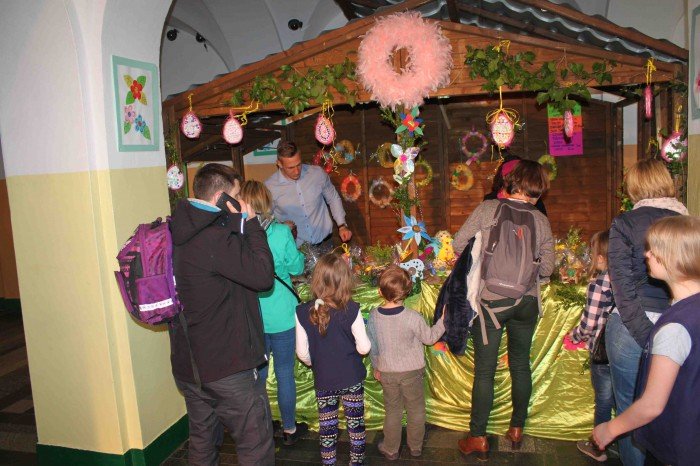 kiermasz-wielkanocny-w-dwojce-foto-68161