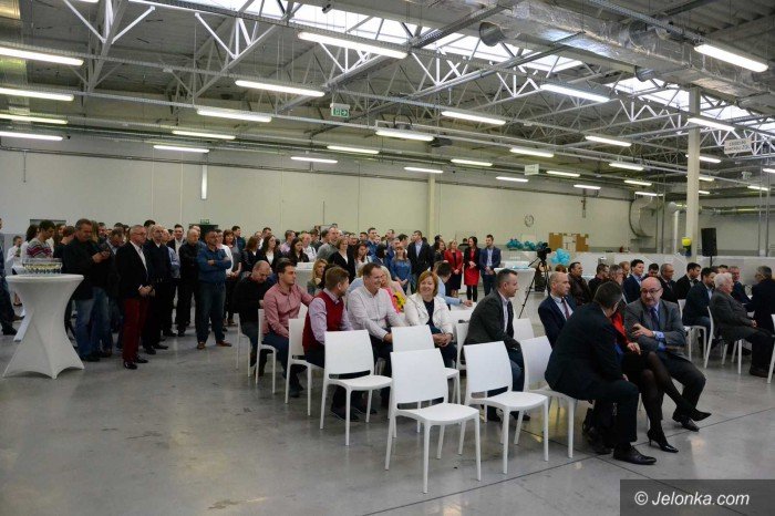 firma-thom-z-wasna-siedziba-w-radomierzu-foto-68190