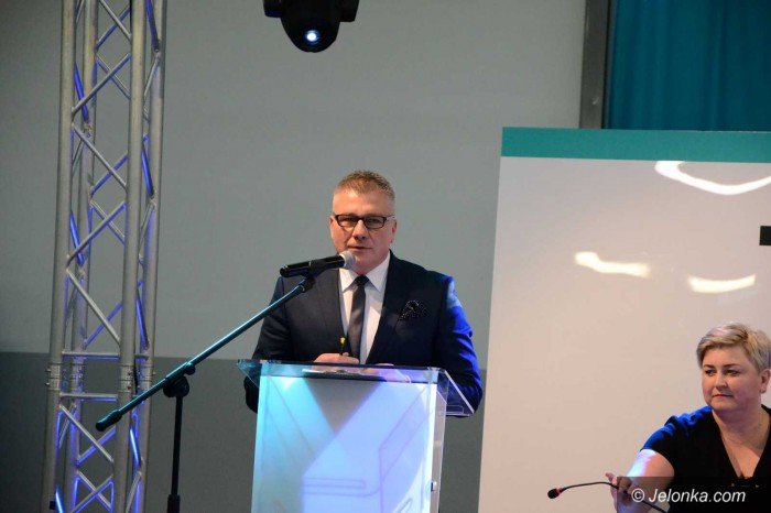 firma-thom-z-wasna-siedziba-w-radomierzu-foto-68190