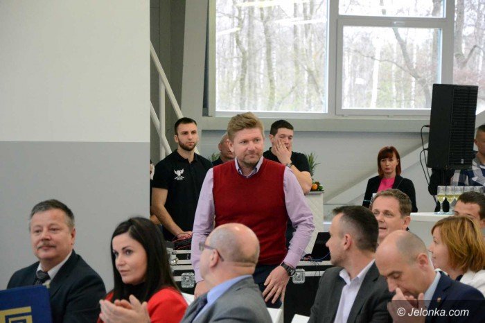 firma-thom-z-wasna-siedziba-w-radomierzu-foto-68190