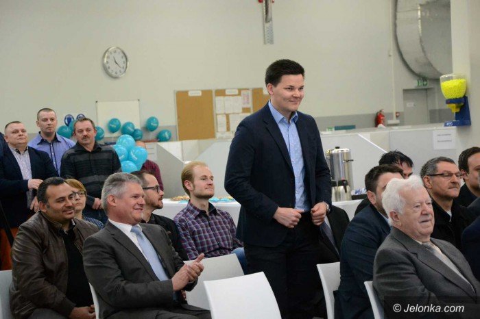 firma-thom-z-wasna-siedziba-w-radomierzu-foto-68190