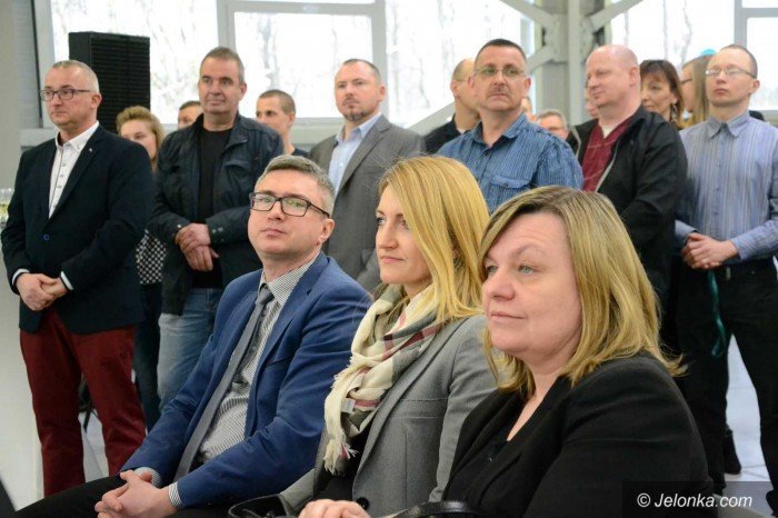 firma-thom-z-wasna-siedziba-w-radomierzu-foto-68190