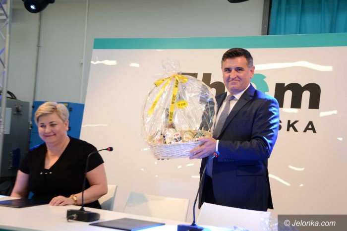 firma-thom-z-wasna-siedziba-w-radomierzu-foto-68190