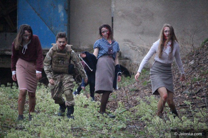 atak-zombie-w-kowarach-foto-68194