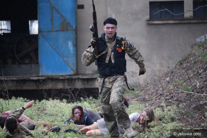 atak-zombie-w-kowarach-foto-68194