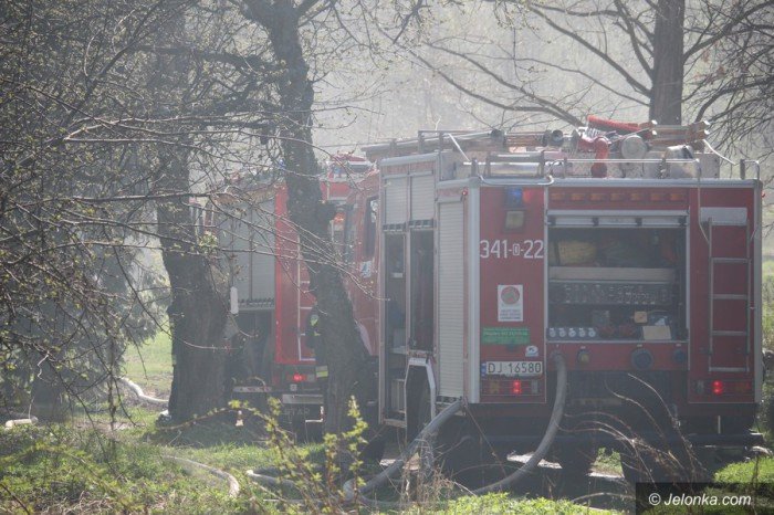 pozar-budynku-mieszkalnego-w-karpaczu-foto-68214
