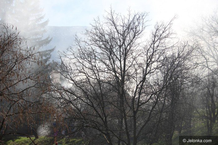 pozar-budynku-mieszkalnego-w-karpaczu-foto-68214