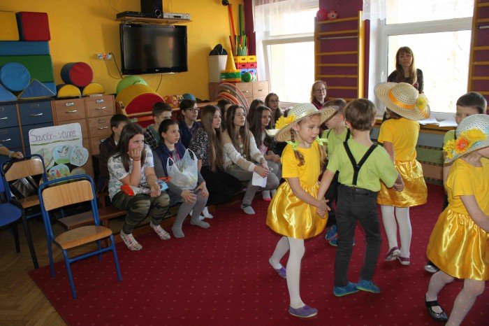 motylki-i-maska-na-przedswiatecznym-spotkaniu-foto-68239