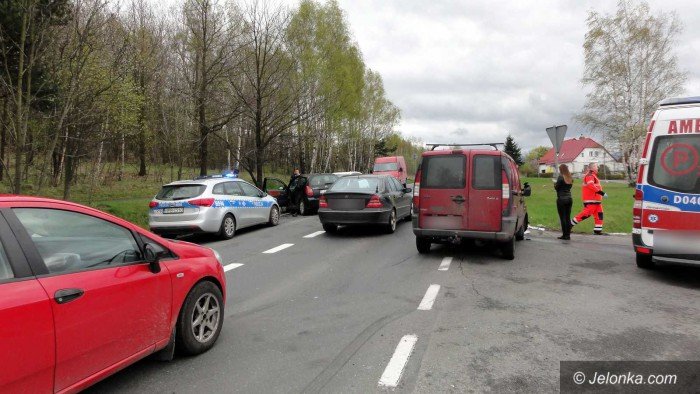 karambol-na-sudeckiej-z-udziaem-pieciu-aut-foto-68264
