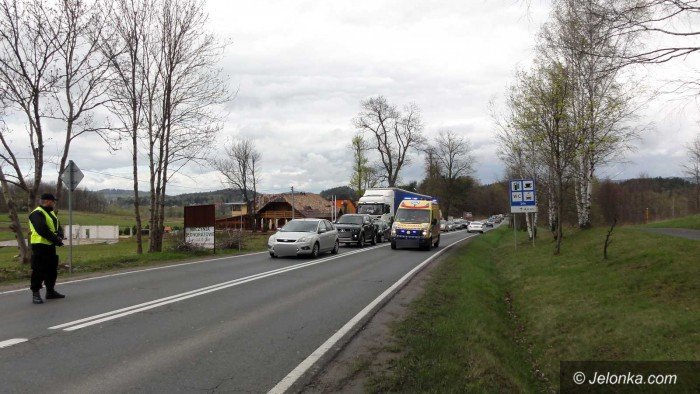 karambol-na-sudeckiej-z-udziaem-pieciu-aut-foto-68264