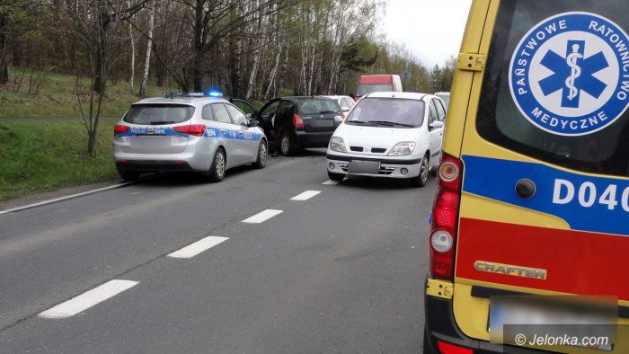 karambol-na-sudeckiej-z-udziaem-pieciu-aut-foto-68264