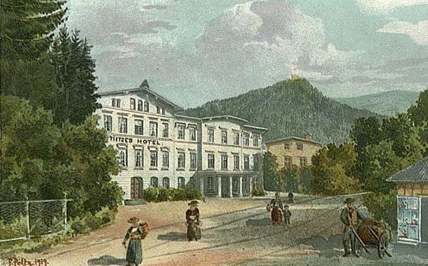 Obraz olejny z 1919 roku: centrum Sobieszowa, a w tle – Chojnik.