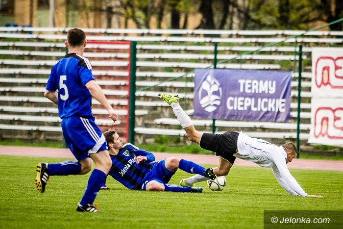 karkonosze-nadal-bez-zwyciestwa-foto-68299