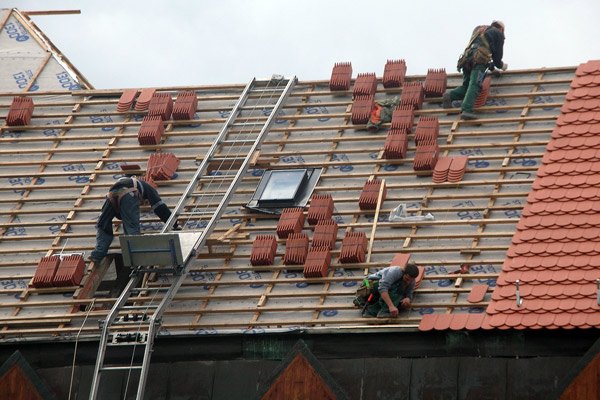 Na terenie kampusu akademickiego wciąż trwają prace budowlane.