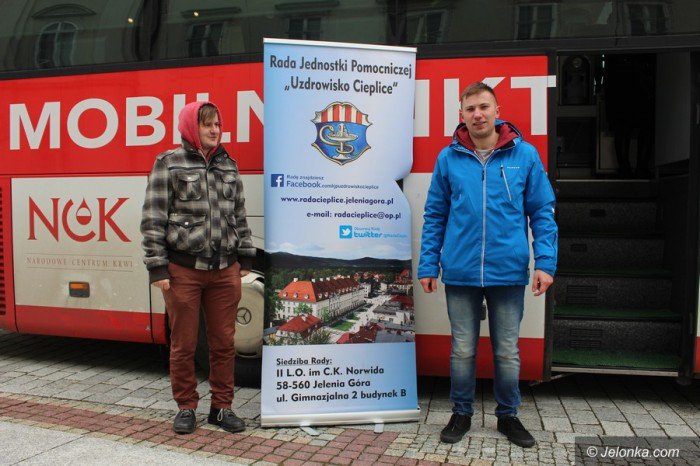 w-cieplicach-oddawali-krew-foto-68348