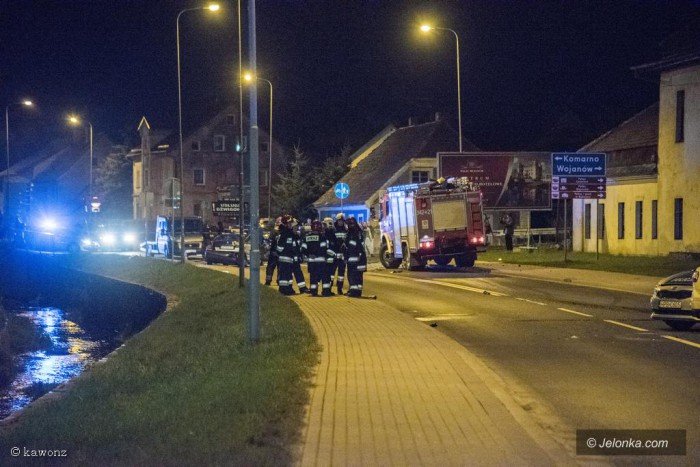 w-poscigu-ranni-policjanci-rozbite-radiowozy-aktualizacja-foto-68365