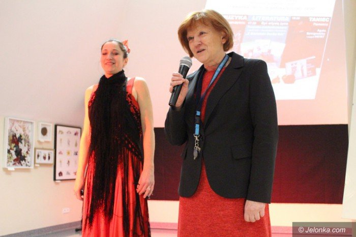 czytanie-ksiazek-jest-ich-pasja-foto-68395